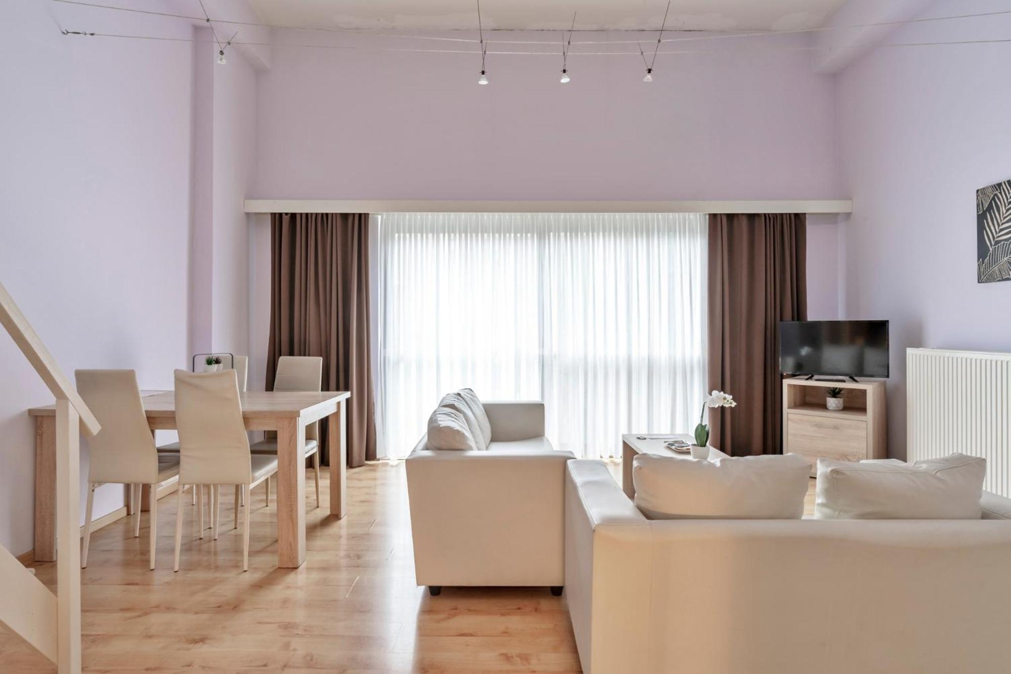 Ambassador Suites Leuven Bagian luar foto